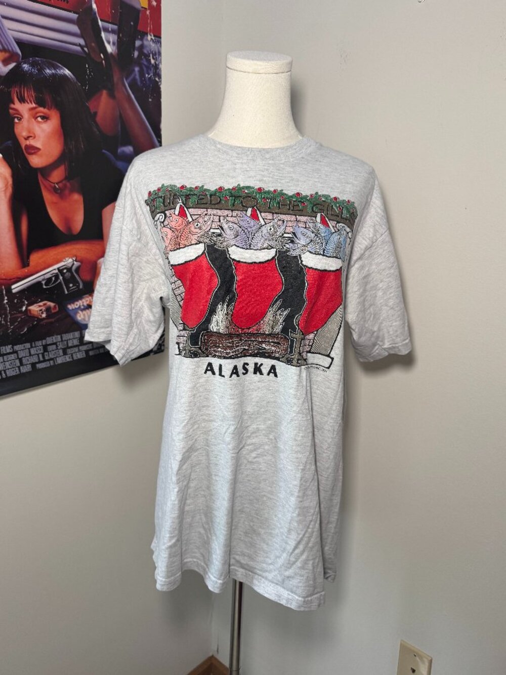 Vintage 1991 Stuffed to the Gills Christmas Grey Short Sleeve Graphic Tee Shirt